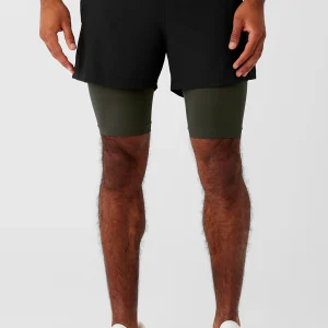 5 Revival 2-in-1 Short - Black/Stealth Green