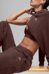 Accolade Straight Leg Sweatpant – Brownstone