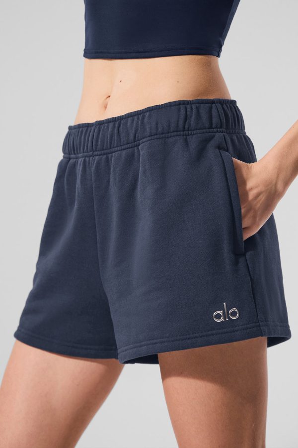 Accolade Short – Navy